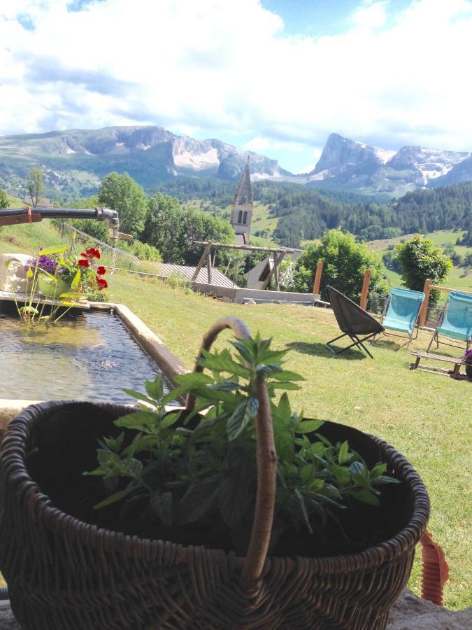 La Tourtette Bed and Breakfast Saint-Étienne-en-Dévoluy Eksteriør billede